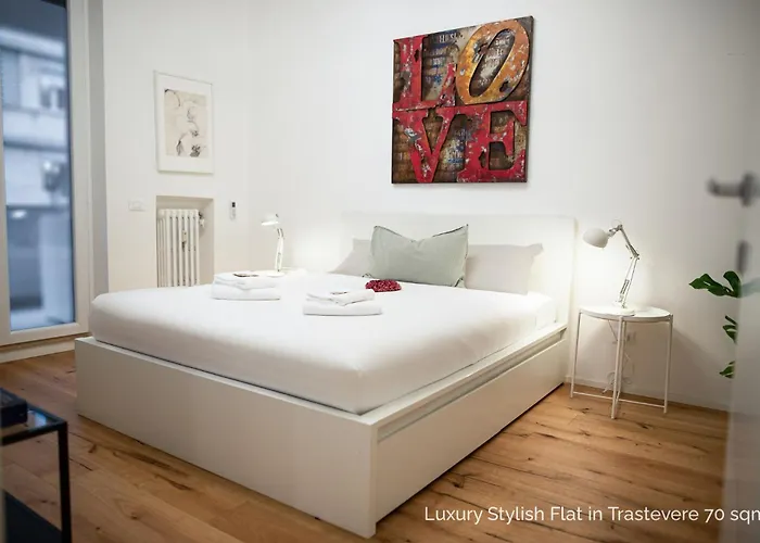 La Dolce - Luxury Stylish Flats In Trastevere 70-90sqm Appartamento